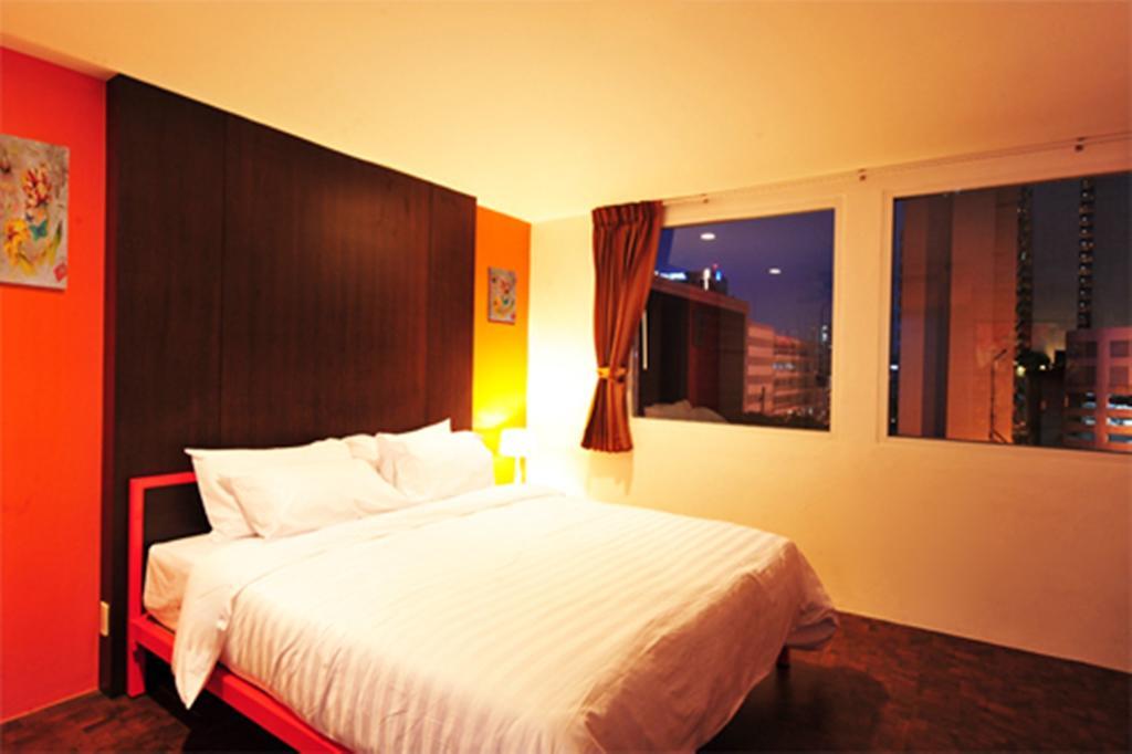 Saphaipae Hostel Bangkok Rum bild