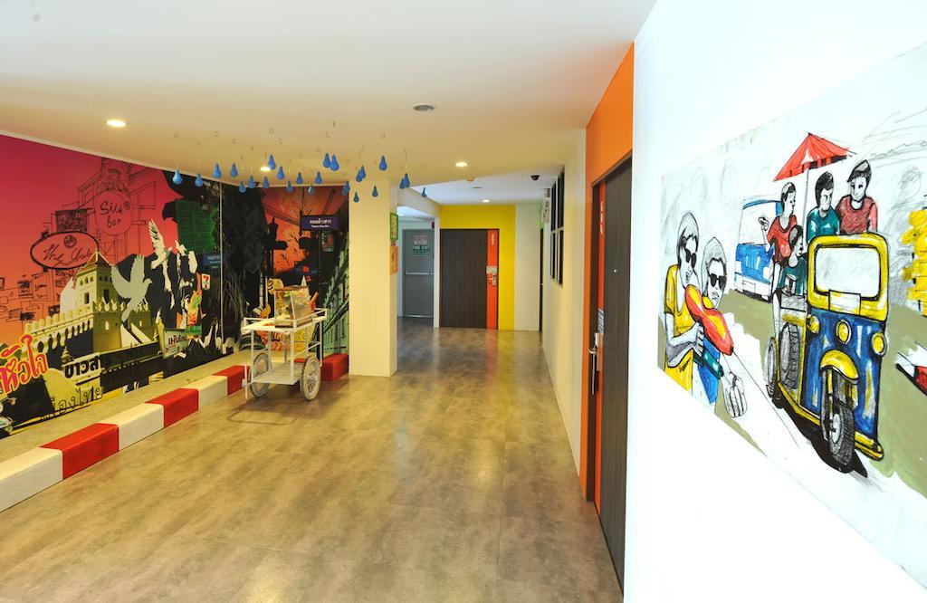 Saphaipae Hostel Bangkok Exteriör bild